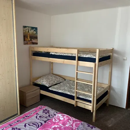 Your 2 With Parking Apartmán Košice